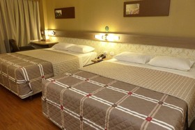 Hotel 10 Palmas