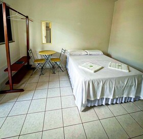 Nunes Hotel