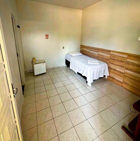 Nunes Hotel