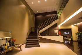Golden Plaza