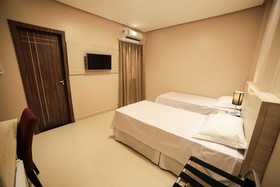 Hotel London