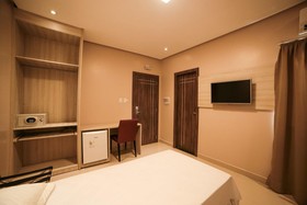 Hotel London