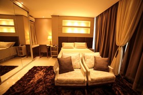 Hotel London