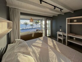 Club De Mar Condo Hotel