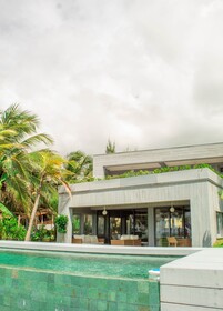 Club De Mar Condo Hotel