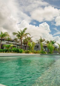 Club De Mar Condo Hotel