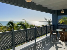 Club De Mar Condo Hotel
