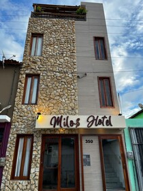Milos Hotel Icarai