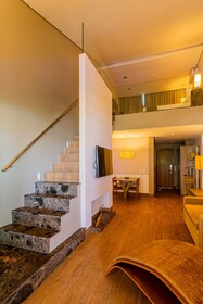 Carmel Charme Resort