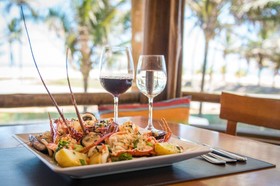 Aruanã Eco Praia Hotel