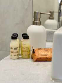 Charlotte House Suites