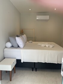 Charlotte House Suites