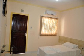 Canavial Plaza Hotel