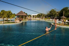 Iloa Resort