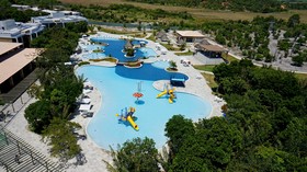 Iloa Resort