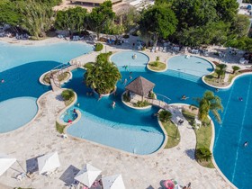 Iloa Resort