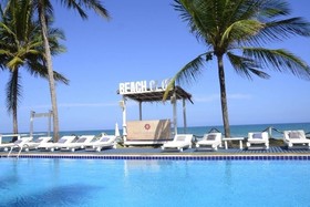 Península Beach Club Hotel
