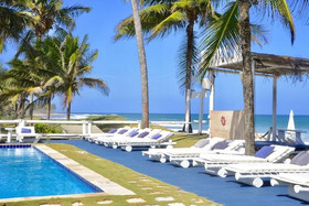 Península Beach Club Hotel