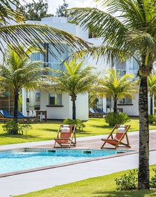 B Blue Beachouses