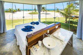 B Blue Beachouses