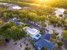 Villa Paz La Villa Group