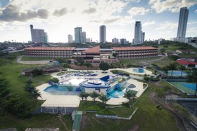 Garden Hotel & Resort