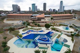 Garden Hotel & Resort
