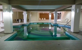 Garden Hotel & Resort