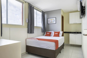 Hotel Kairos by OYO Rooms