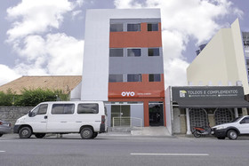 Hotel Kairos by OYO Rooms