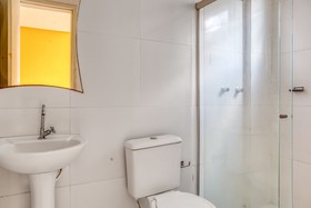Hotel Malibu Candeias by OYO Rooms