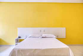 Hotel Malibu Candeias by OYO Rooms