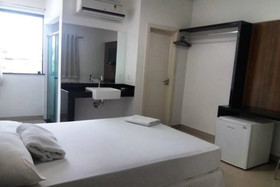 Hotel Malibu Candeias by OYO Rooms