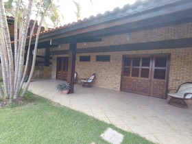 Kiwi Pousada & Lounge