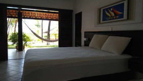 Kiwi Pousada & Lounge