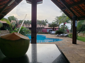 Kiwi Pousada & Lounge