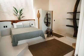 Outro Beach Club Hotel