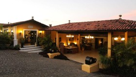 Hotel Highlander