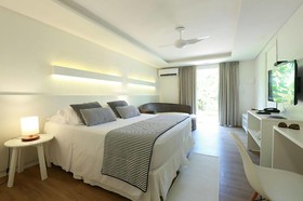 Dolphin Hotel