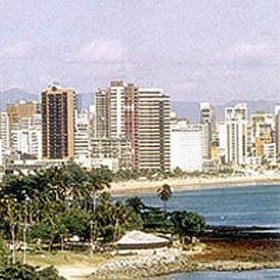 Colonial Praia Hotel
