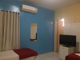 Nalu Beach Hotel