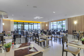 Iate Plaza Hotel