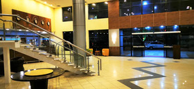 Iate Plaza Hotel