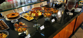 Iate Plaza Hotel