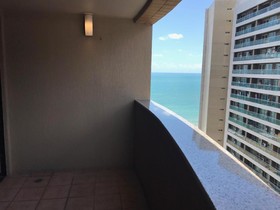 Plaza Praia Suites