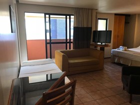 Plaza Praia Suites