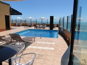 Plaza Praia Suites