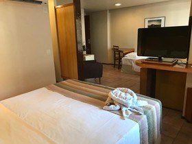 Plaza Praia Suites