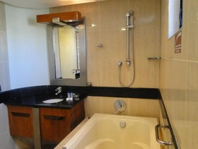 Plaza Praia Suites