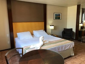 Plaza Praia Suites